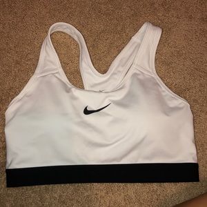 white nike sports bra